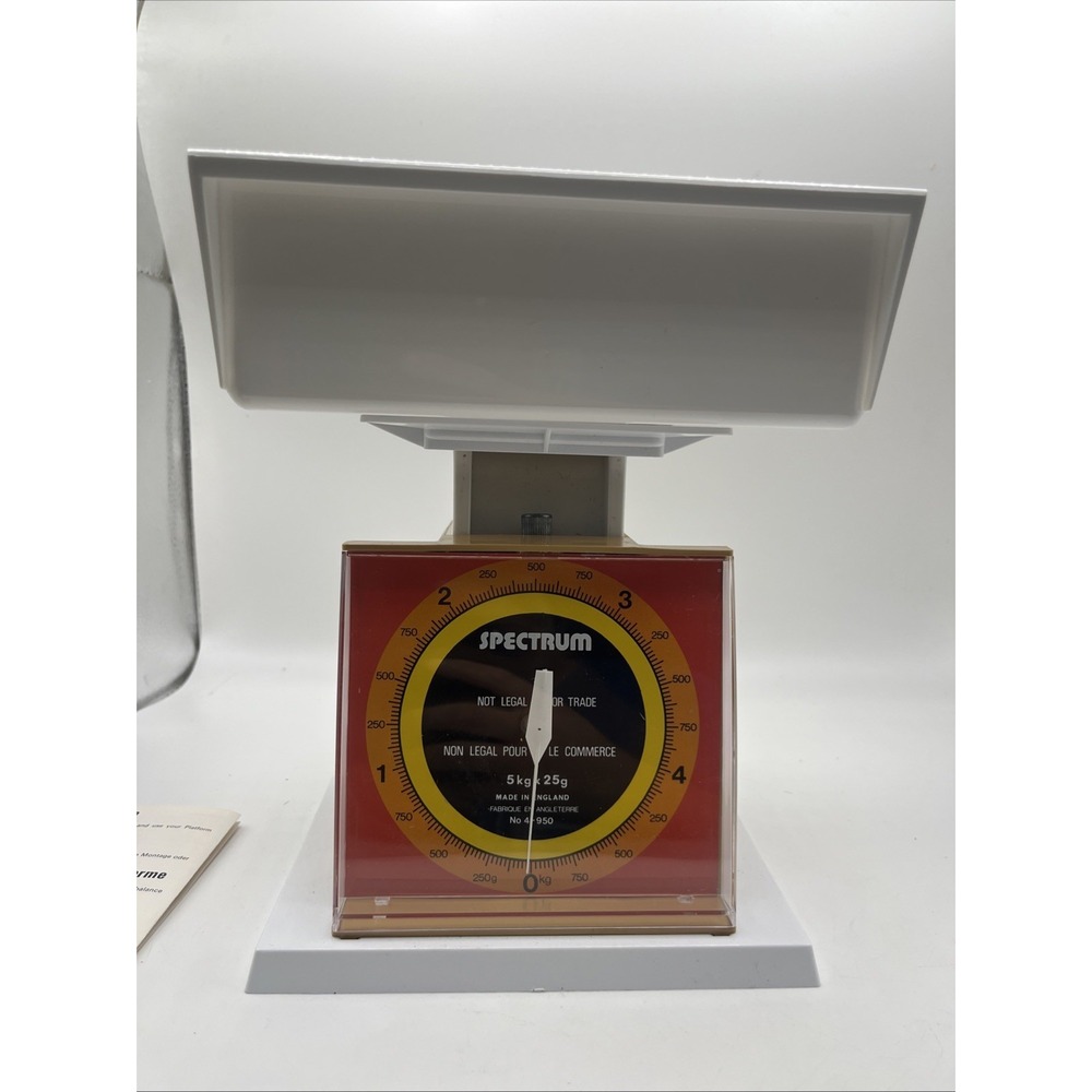 Vintage Spectrum 5kg 11lb Kitchen Scale Made in England w/ Tray Retro